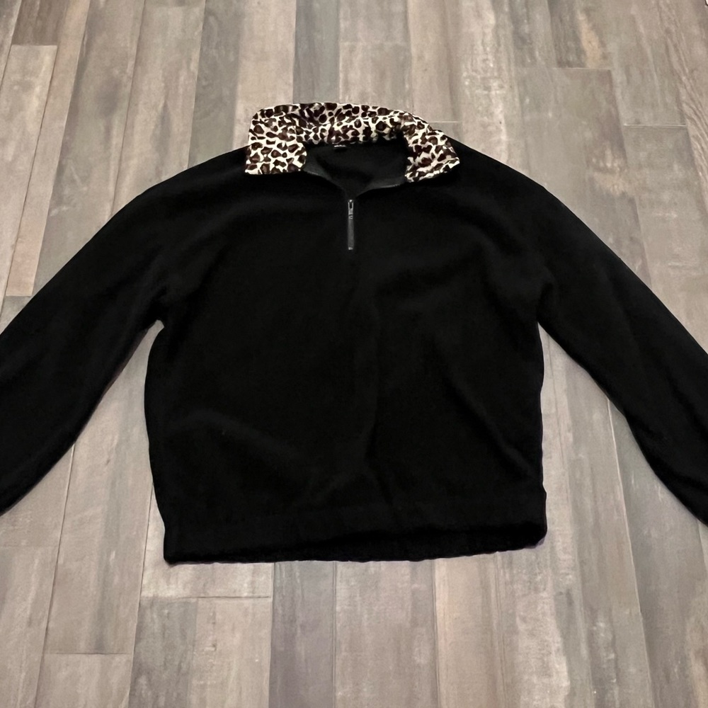 3/$20 🛍️ Shein Quarter Zip Sweatshirt Size S
